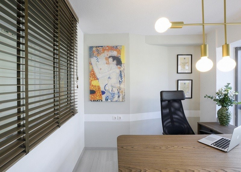 Ένας πολυχώρος δημιουργικής απασχόλησης για μικρούς και μεγάλους με minimal προσέγγιση- Φωτογραφία 1