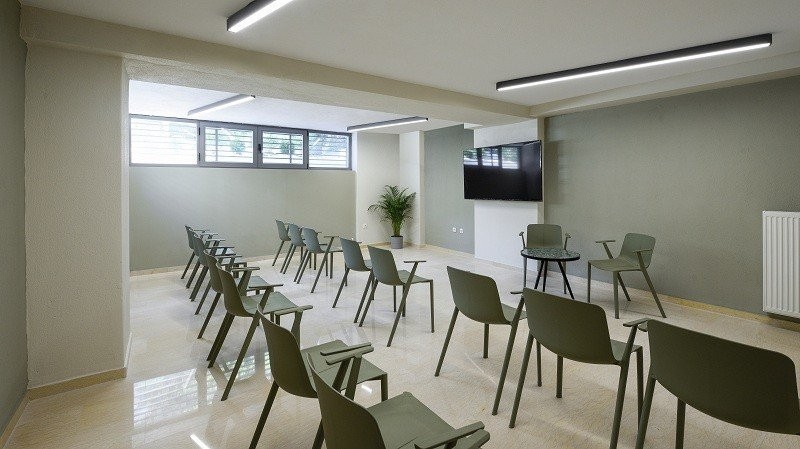 Ένας πολυχώρος δημιουργικής απασχόλησης για μικρούς και μεγάλους με minimal προσέγγιση- Φωτογραφία 6