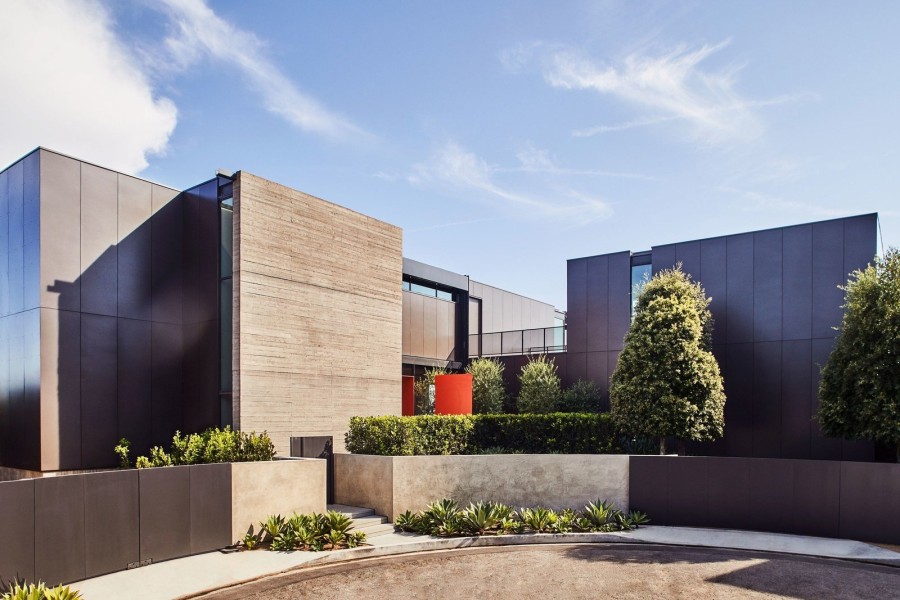 Το απίστευτο Hollywood home ενός διάσημου παραγωγού ταινιών με θέα που κόβει την ανάσα - Φωτογραφία 1