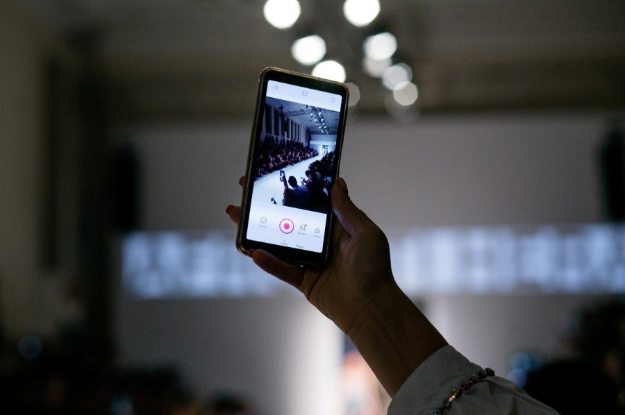 26η Athens Xclusive Designers Week: Η αυλαία έκλεισε με λαμπερά ονόματα στο front row- Φωτογραφία 10
