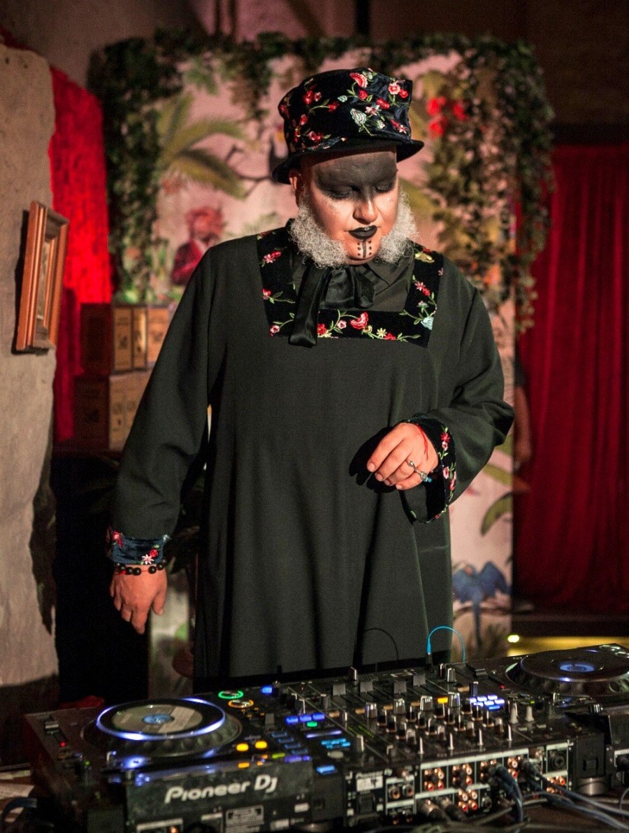 Ένας μυστηριώδης ξενώνας από το εκκεντρικό gin Monkey 47- Φωτογραφία 17