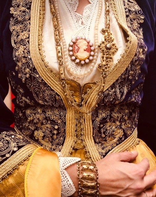 Το πολυεπίπεδο δρώμενο «Φορεσιές με Πρόσωπα» στο Μουσείο Μπενάκη- Φωτογραφία 4