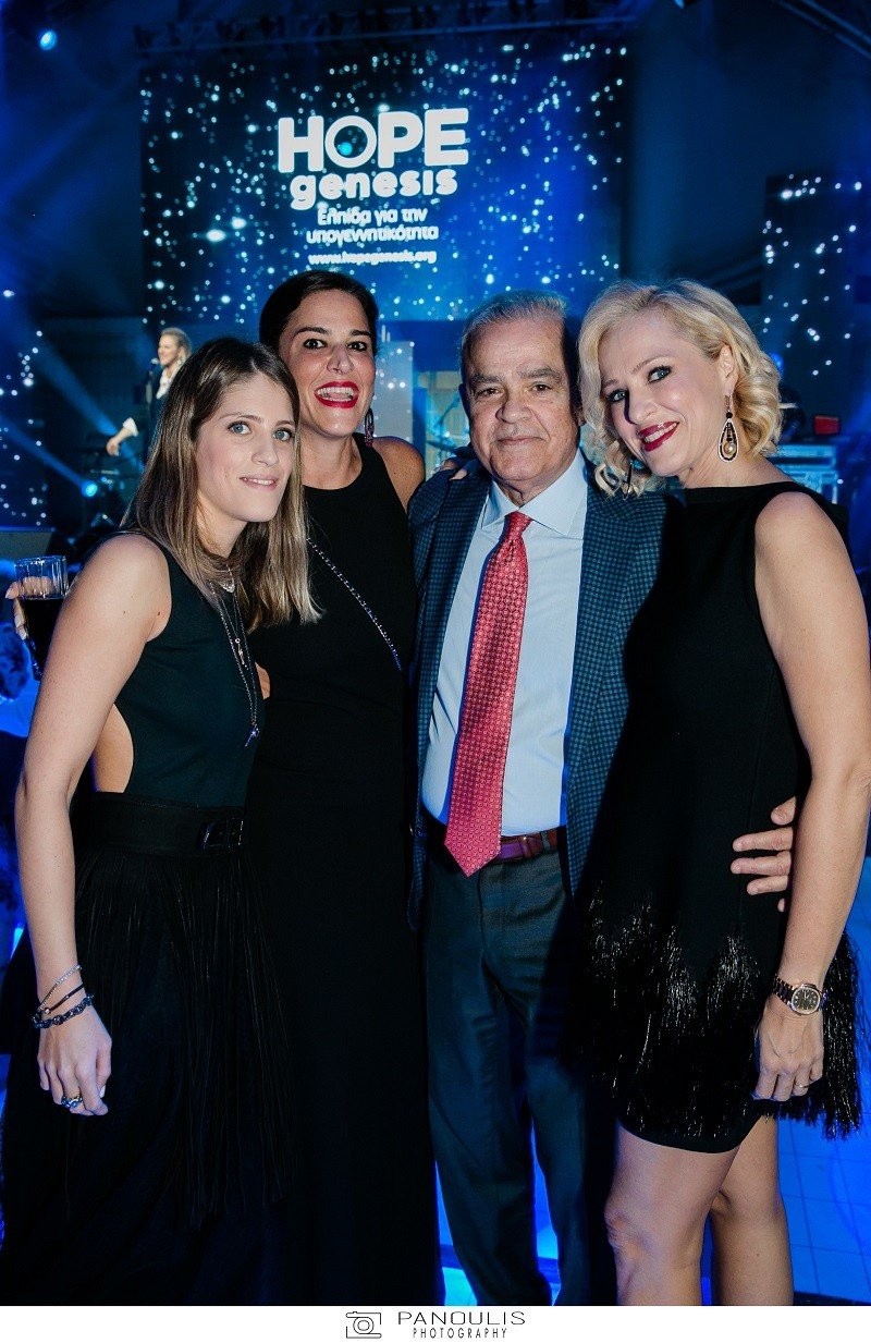 Όσα διαδραματίστηκαν στο εντυπωσιακό φιλανθρωπικό party από τη HOPEgenesis - Φωτογραφία 14