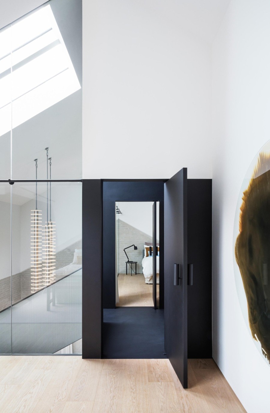 Το Vipp Chimney House είναι ένα υποδειγματικό παράδειγμα αναβίωσης ενός ιστορικού χώρου - Φωτογραφία 1