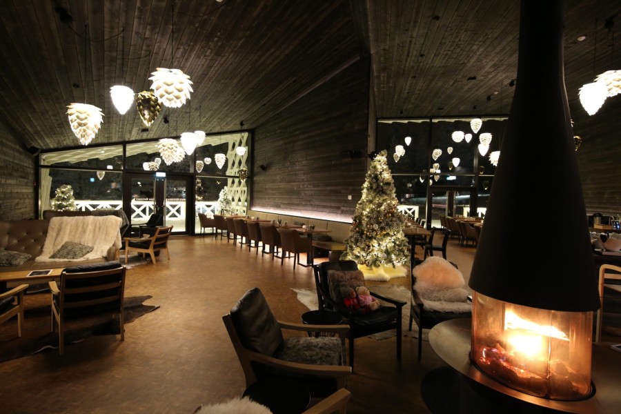 Ταξιδέψτε στο χωριό του Άγιου Βασίλη στο παγωμένο Ροβανιέμι και γίνετε πάλι παιδιά- Φωτογραφία 4