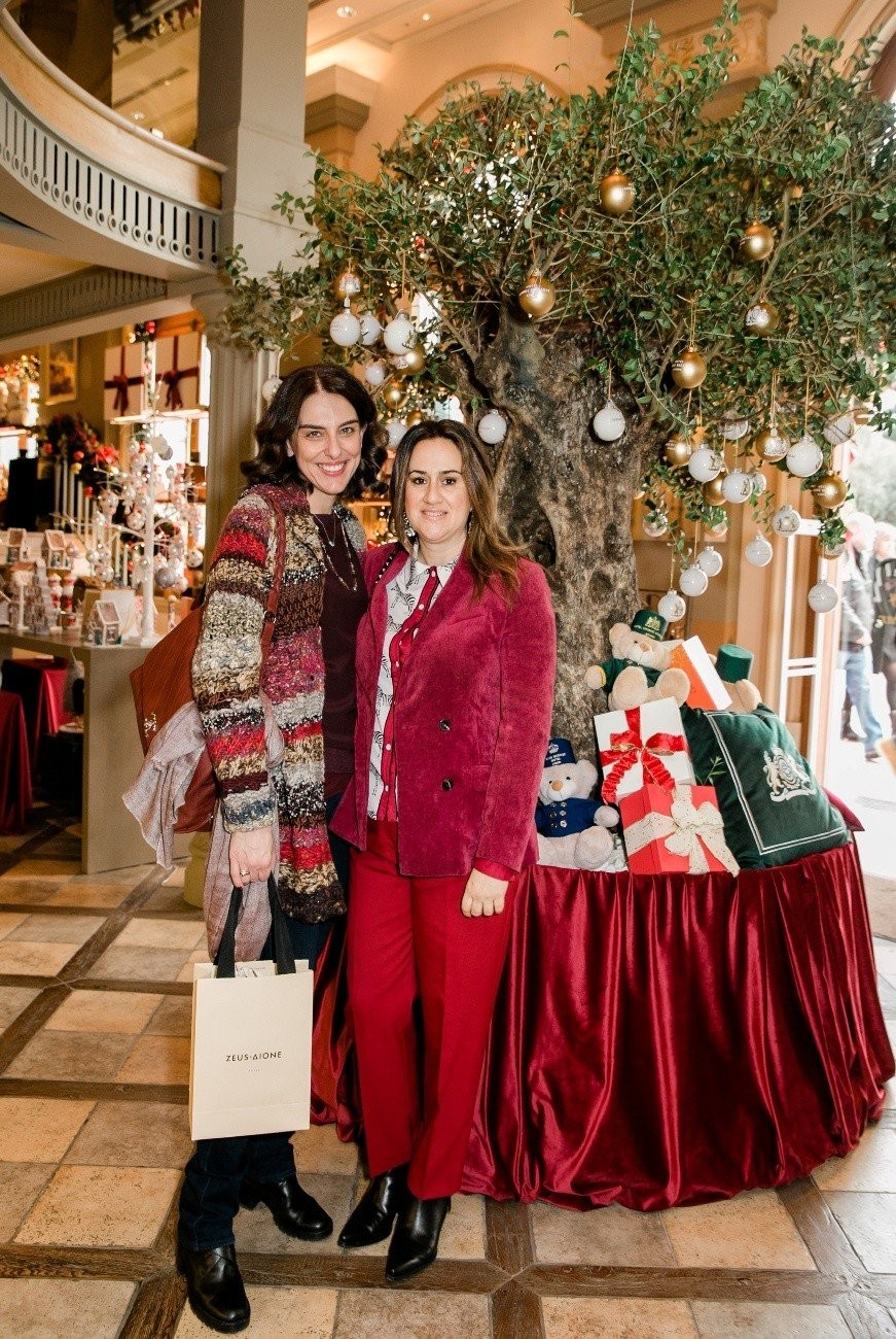 Στο Zeus+Δione Xmas Party στο GB Corner Gifts and Flavors Store- Φωτογραφία 12