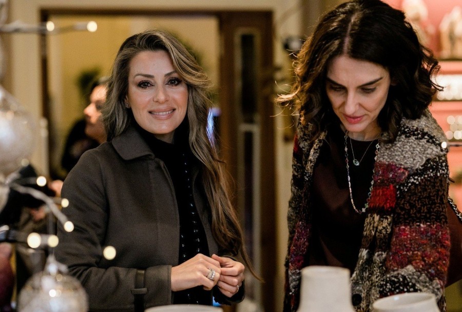 Στο Zeus+Δione Xmas Party στο GB Corner Gifts and Flavors Store- Φωτογραφία 6