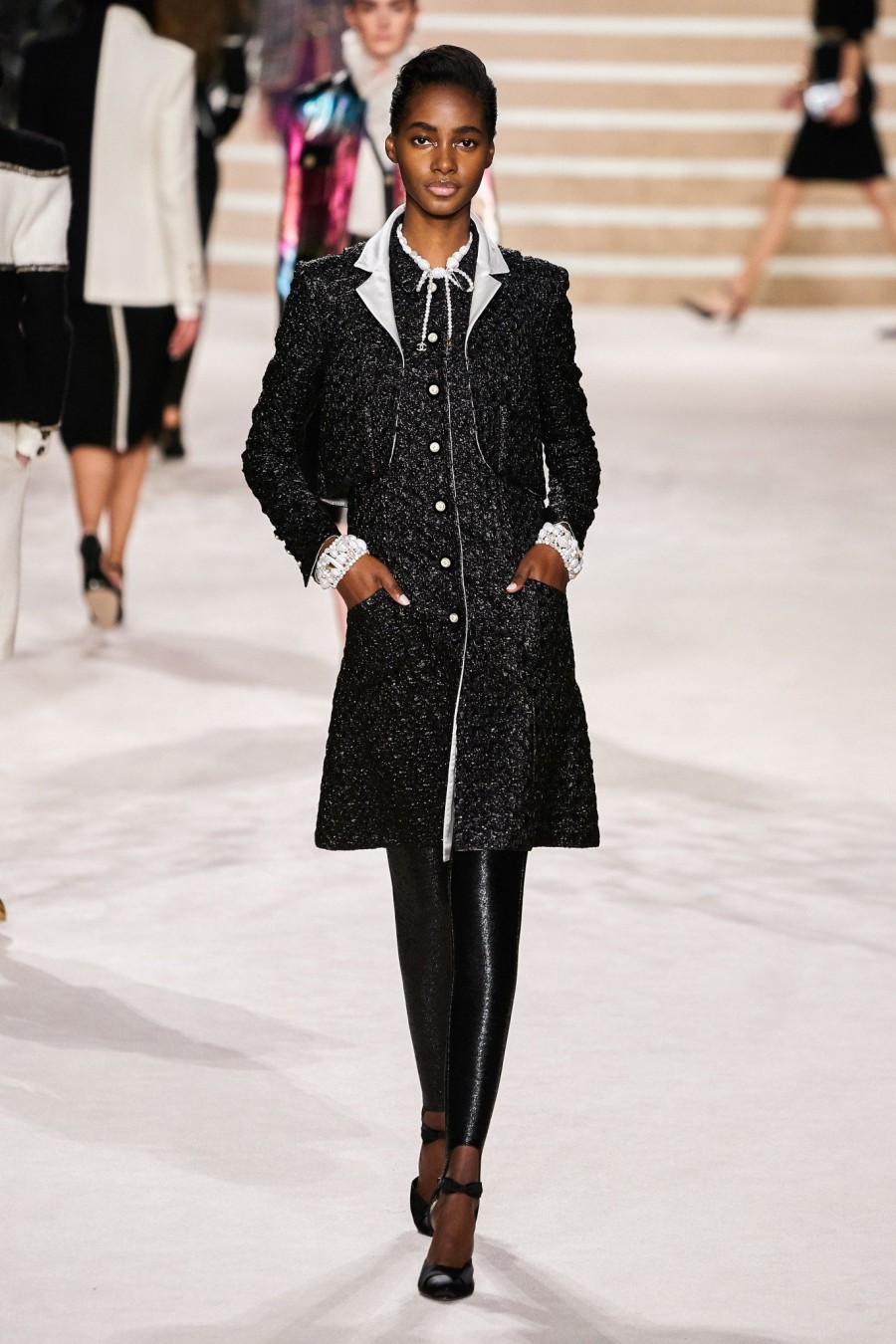 Chanel Pre Fall 2020: Το πρώτο Métiers d’Art show της Virginie Viard επέστρεψε στο Παρίσι - Φωτογραφία 6