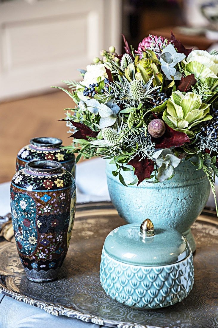 H σχεδιάστρια μόδας Εύη Καρατζά μας υποδέχεται στο καινούριο και υπέροχο νεοκλασικό σπίτι της, στην Πλάκα- Φωτογραφία 8