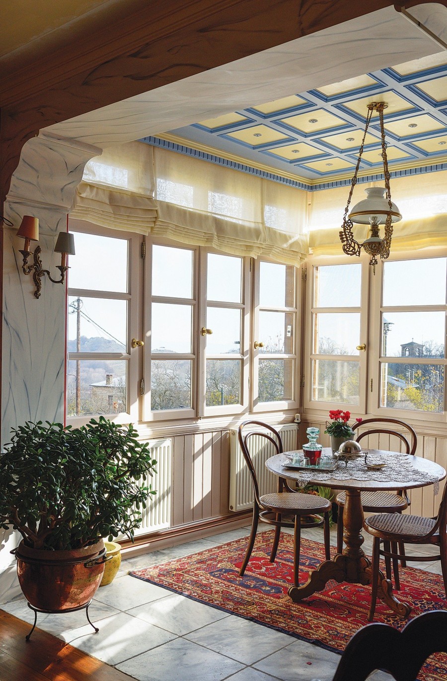 Μια κατοικία στο Νυμφαίο αναβιώνει στη σύγχρονη εποχή διατηρώντας και διαφυλάσσοντας την ιστορικότητά της σαν αληθινό θησαυρό- Φωτογραφία 1