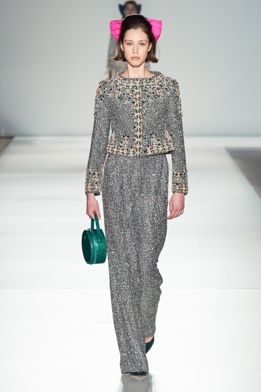 Paris Haute Couture Report: Εντυπωσίασαν Chanel και Giambattista Valli με τις τελευταίες συλλογές τους - Φωτογραφία 6