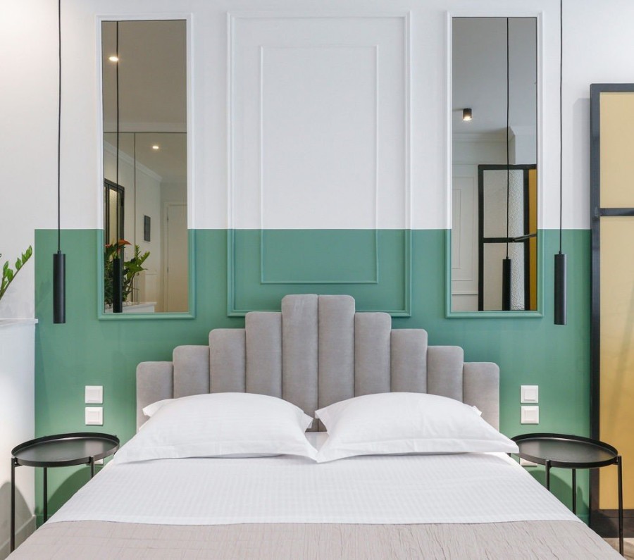 Ένα ρετρό και λειτουργικό διαμέρισμα στο Μοναστηράκι που αποτελείται από απίστευτα φωτεινούς χώρους- Φωτογραφία 1