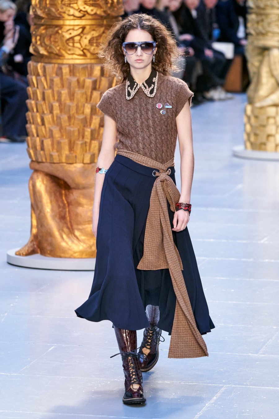 PFW: Οι οίκοι Lanvin, Chloé & Maison Margiela αναδεικνύουν νέες εικόνες κομψότητας και καλλιτεχνικής ανησυχίας - Φωτογραφία 2