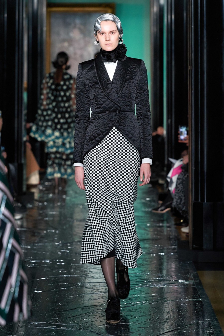 London Fashion Week: Έριξε αυλαία με τον οίκο Burberry να μονοπωλεί το ενδιαφέρον του front row - Φωτογραφία 9