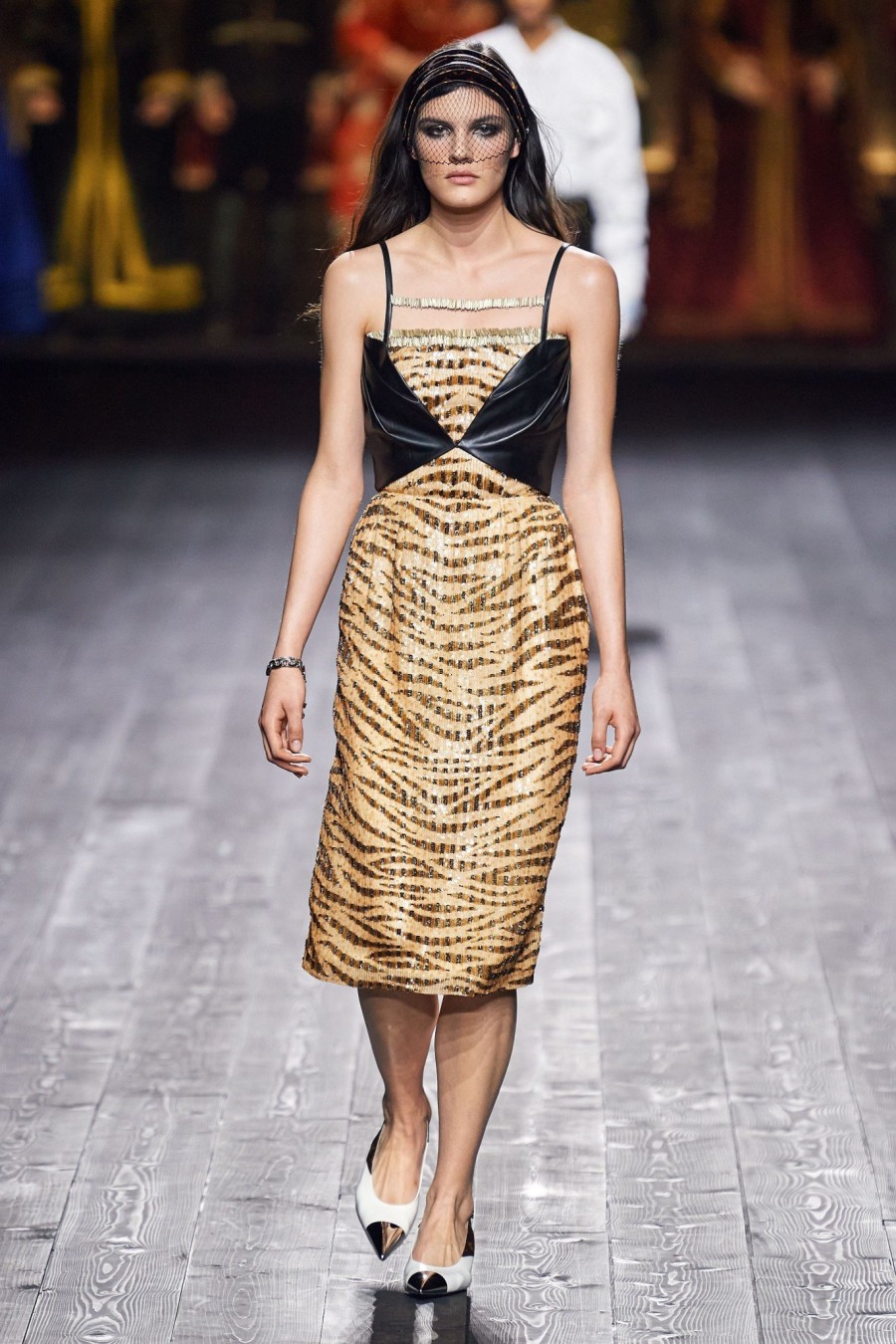 Paris Fashion Week: Έριξε αυλαία με τα φαντασμαγορικά shows των οίκων Louis Vuitton & Miu Miu - Φωτογραφία 4