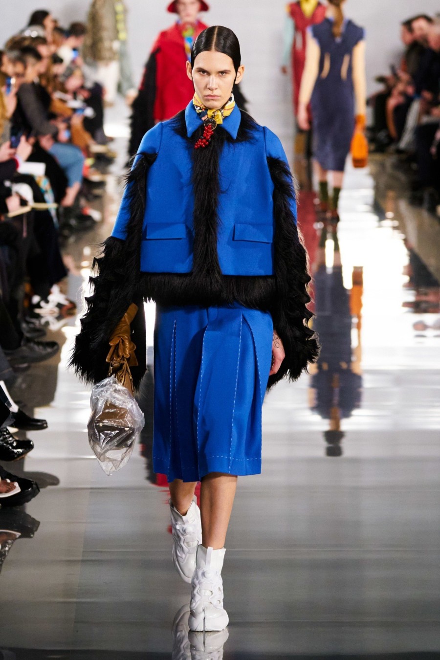 PFW: Οι οίκοι Lanvin, Chloé & Maison Margiela αναδεικνύουν νέες εικόνες κομψότητας και καλλιτεχνικής ανησυχίας - Φωτογραφία 9
