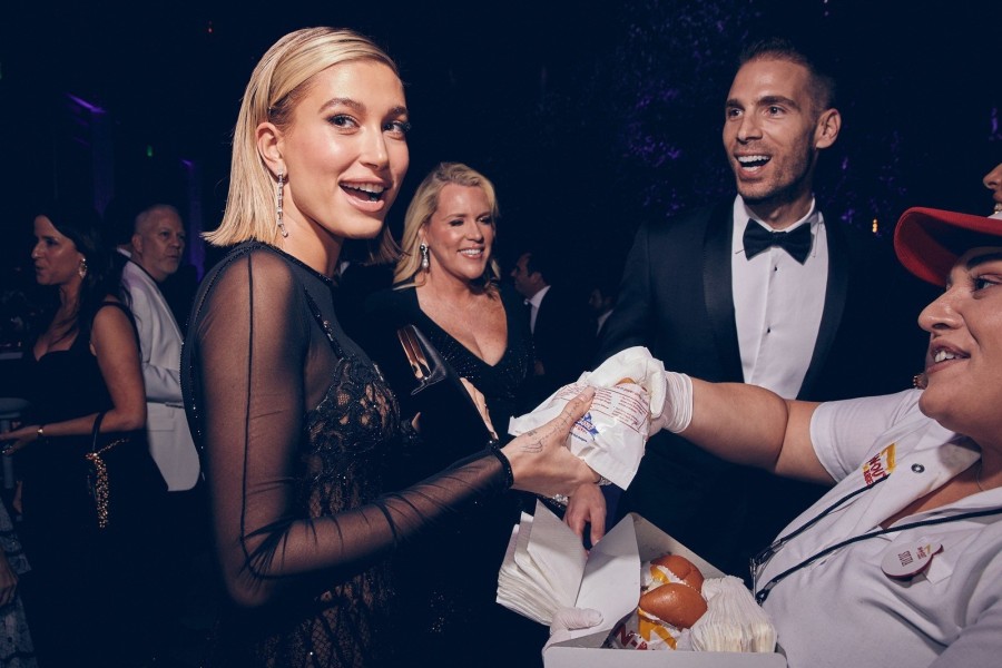 Το λαμπερό Vanity Fair party και οι celebrities που έκαναν αισθητή την παρουσία τους - Φωτογραφία 1