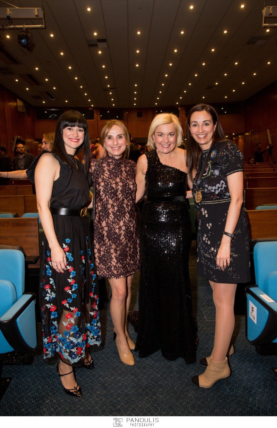 Spetses mini Marathon: Λάμψη και συγκίνηση κυριάρχησε στην εκδήλωση των 10 χρόνων του θεσμού - Φωτογραφία 10