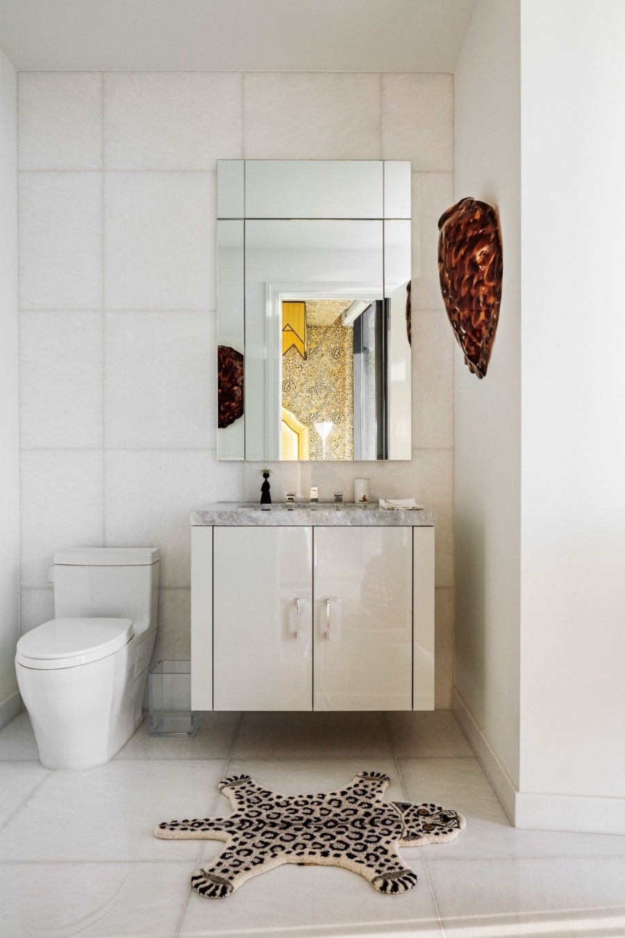 Ένα πολύχρωμο και γεμάτο αντικείμενα τέχνης διαμέρισμα στη Florida που θα σας ενθουσιάσει- Φωτογραφία 5