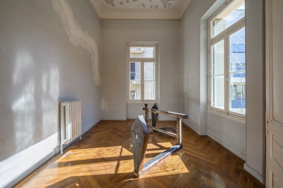 Ο Κωστής Βελώνης επανασυστήνει ένα ιστορικό κτίριο της Αθήνας- Φωτογραφία 8