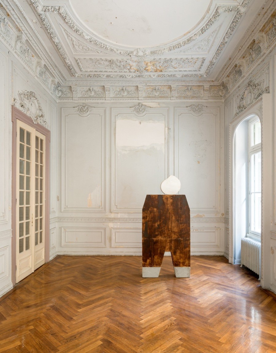 Ο Κωστής Βελώνης επανασυστήνει ένα ιστορικό κτίριο της Αθήνας- Φωτογραφία 2