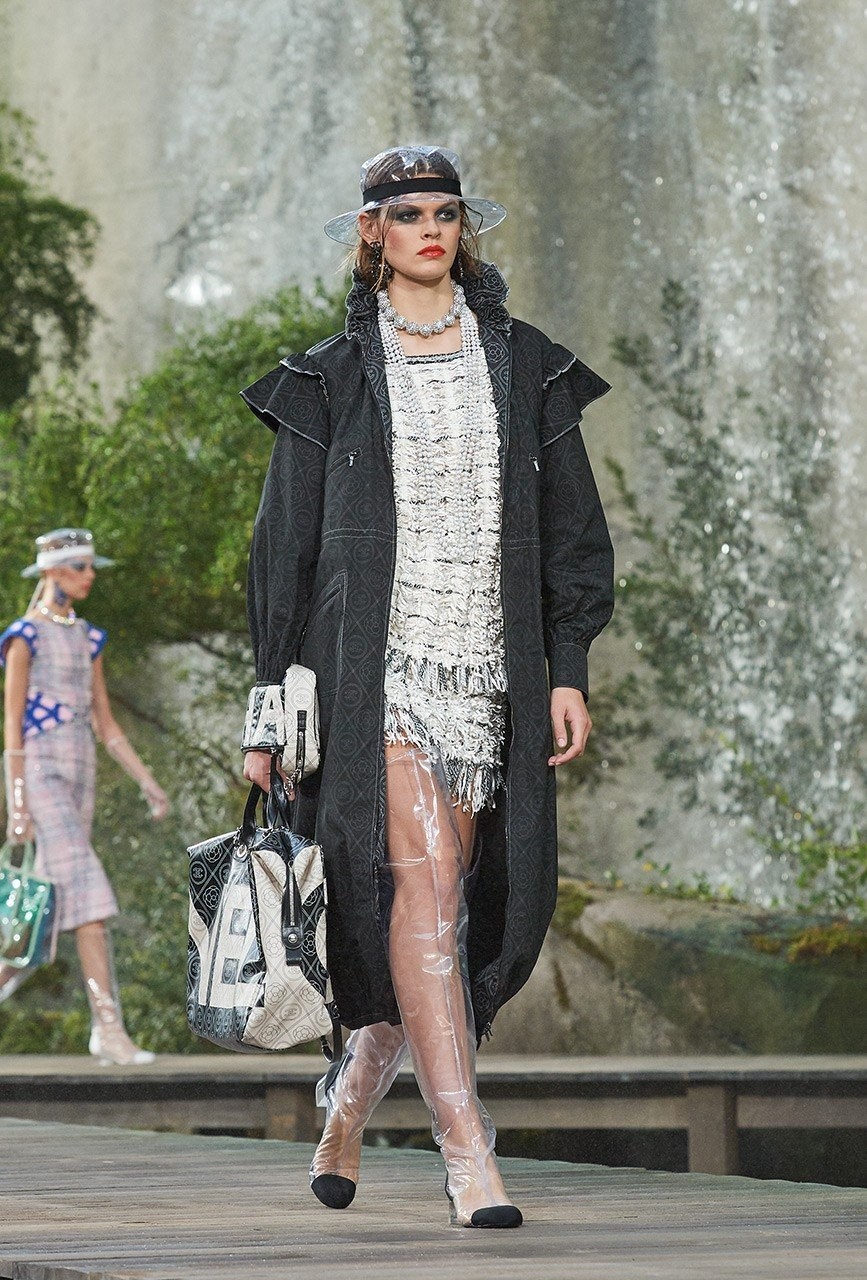 Chanel Spring/Summer 2018 RTW: Τα 10 highlights του show - Φωτογραφία 24