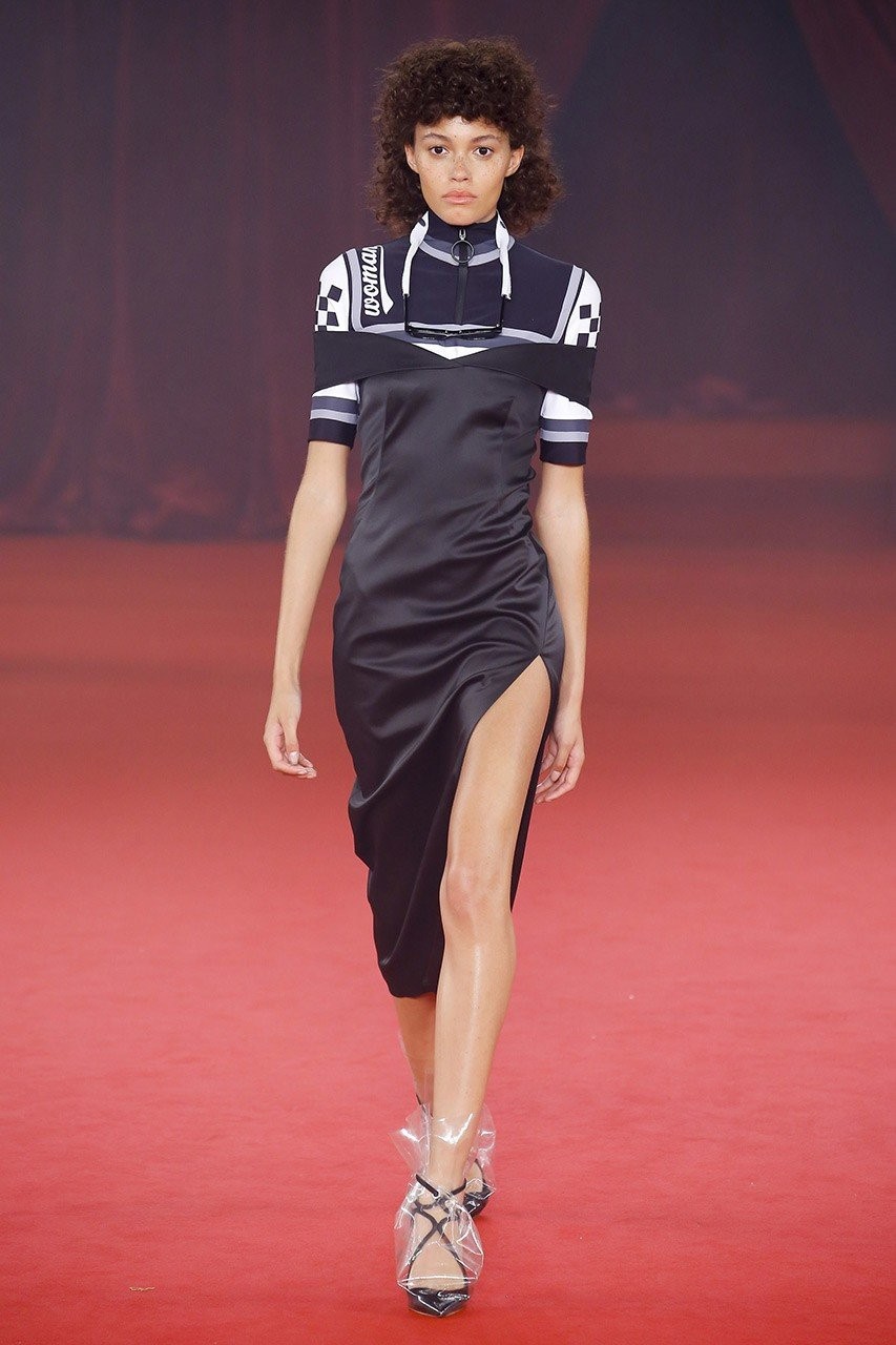 Πηγή έμπνευσης η princess Diana για τη νέα συλλογή του Off White - Φωτογραφία 2