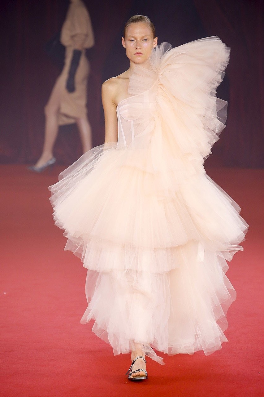 Πηγή έμπνευσης η princess Diana για τη νέα συλλογή του Off White - Φωτογραφία 4