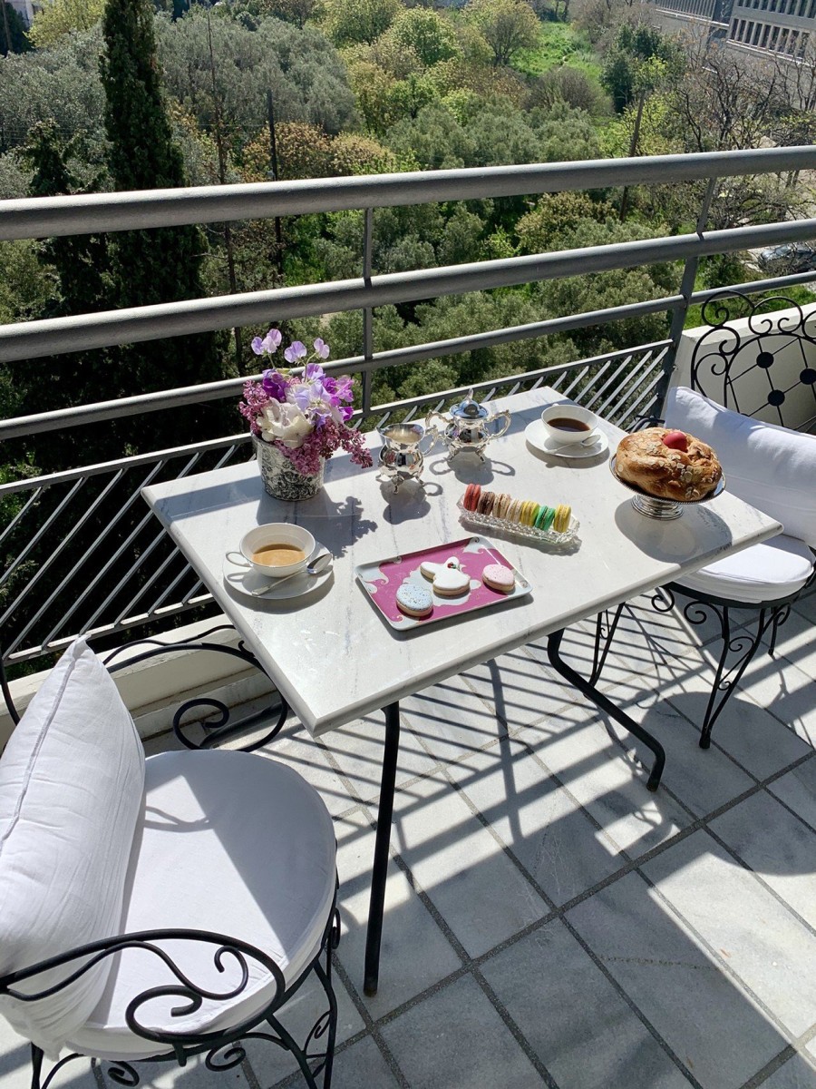 Η Λαμπρινή Σταύρου δίνει τη δική της συνταγή για ένα πασχαλινό #stayhome tea party- Φωτογραφία 4