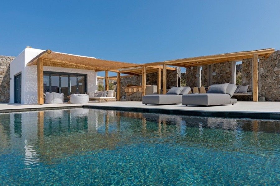 Μια μοναδική κατοικία στη Μύκονο μας ταξιδεύει στο ελληνικό καλοκαίρι - Φωτογραφία 1
