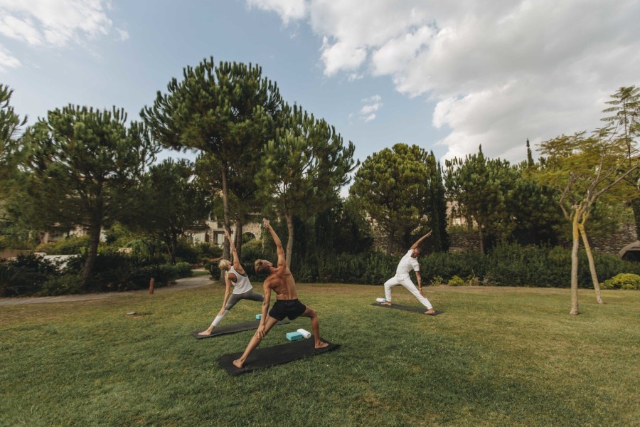 Yoga o' clock