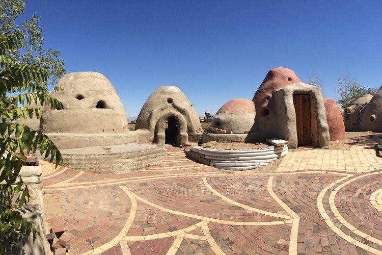 Cal-Earth Institute: Το Ινστιτούτο όπου η οικολογική συνείδηση & η ανθρωπιστική δράση συναντούν τη σύγχρονη αρχιτεκτονική- Φωτογραφία 2