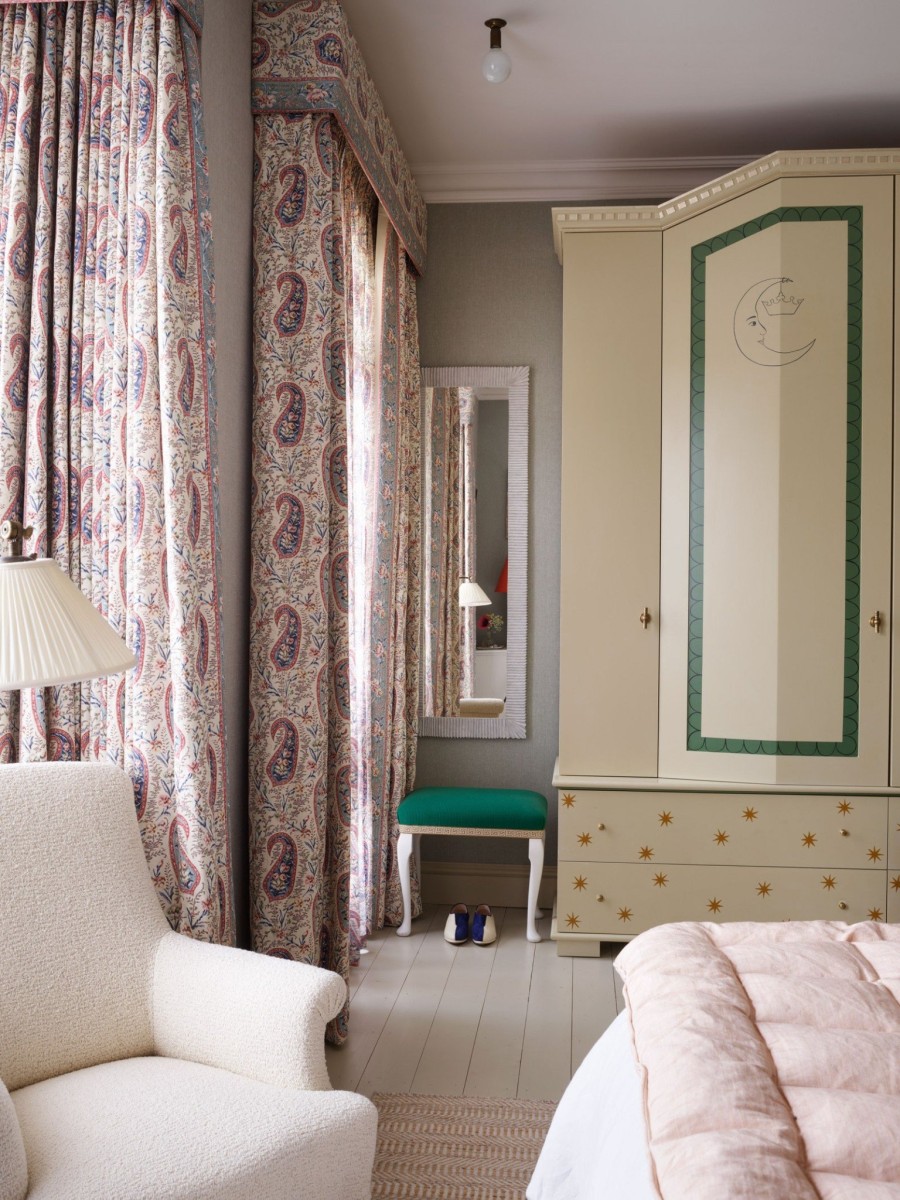 Περιηγηθείτε σε ένα charming διαμέρισμα στην περιοχή Queen's Park στο Λονδίνο - Φωτογραφία 3