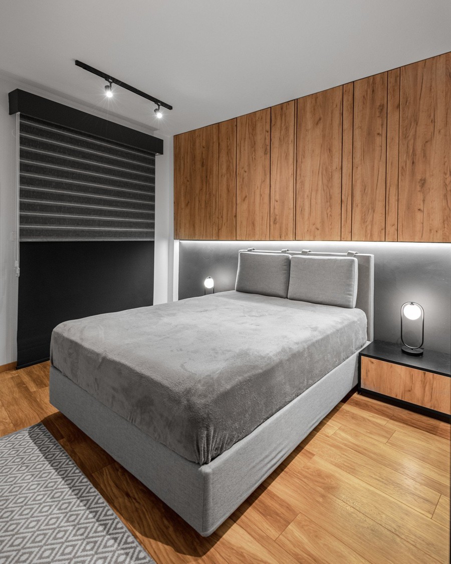 Ηouse in the hills: Ένα διαμέρισμα στη Θεσσαλονίκη με ειδικές κατασκευές και κυρίαρχο υλικό το ξύλο - Φωτογραφία 8