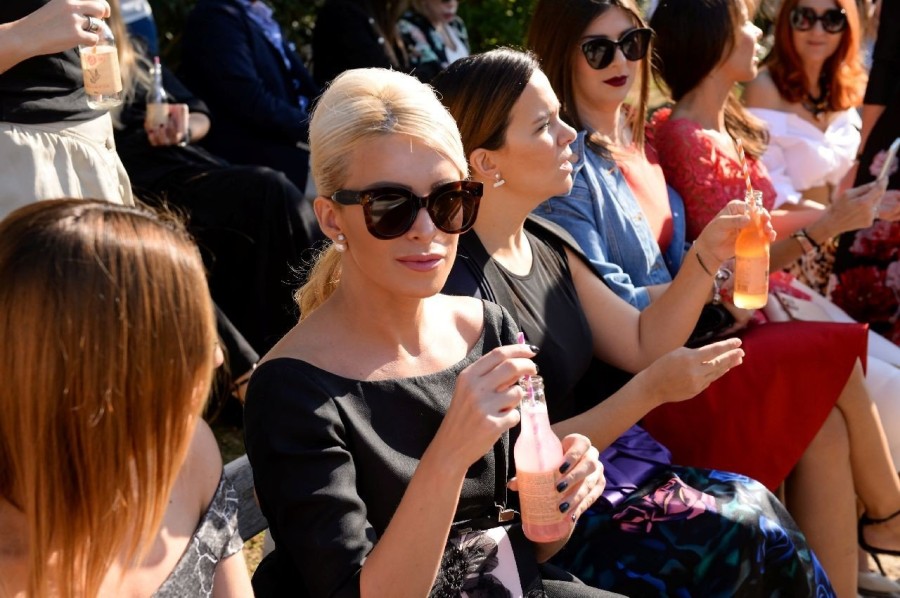 Οι λαμπεροί καλεσμένοι στο show του σχεδιαστή Βασίλη Ζούλια- Φωτογραφία 9