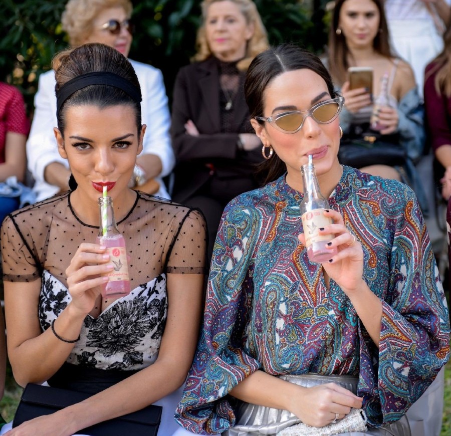 Οι λαμπεροί καλεσμένοι στο show του σχεδιαστή Βασίλη Ζούλια- Φωτογραφία 13