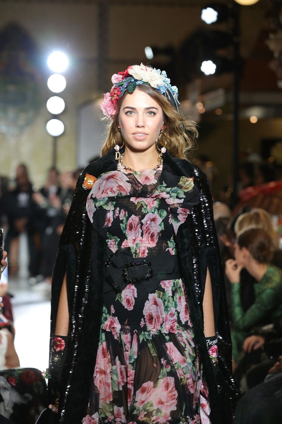 Οι Dolce & Gabbana μεταμορφώνουν τα Harrods του Λονδίνου για μια βραδιά - Φωτογραφία 2