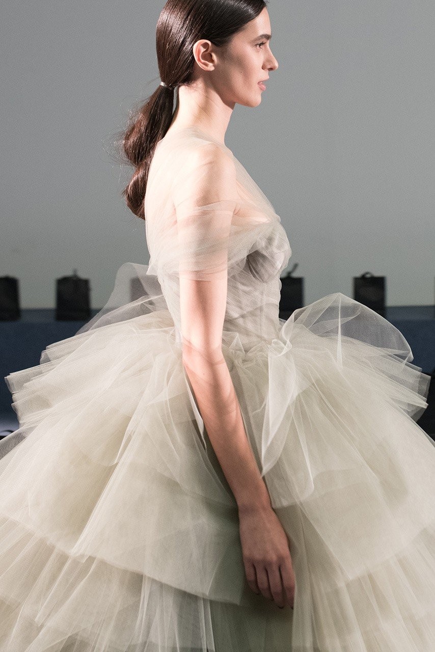 Στο backstage του couture show των Mi-Ro - Φωτογραφία 5