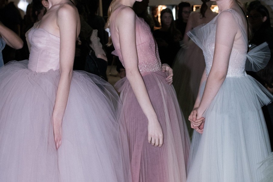 Στο backstage του couture show των Mi-Ro - Φωτογραφία 9