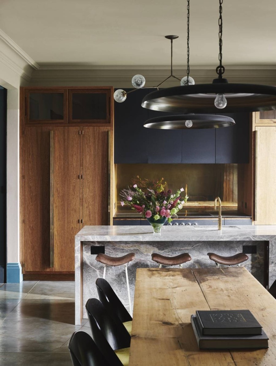 Μια κατοικία στο βόρειο Λονδίνο συνδυάζει τη διαχρονική διακόσμηση με τις μοντέρνες πινελιές- Φωτογραφία 3