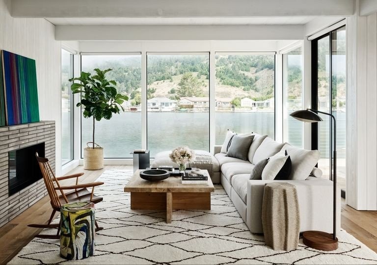 Μια ιδιαίτερη κατοικία στην Καλιφόρνια που θα σας πείσει να διακοσμήσετε τους χώρους σας με μινιμαλιστικό τρόπο- Φωτογραφία 1