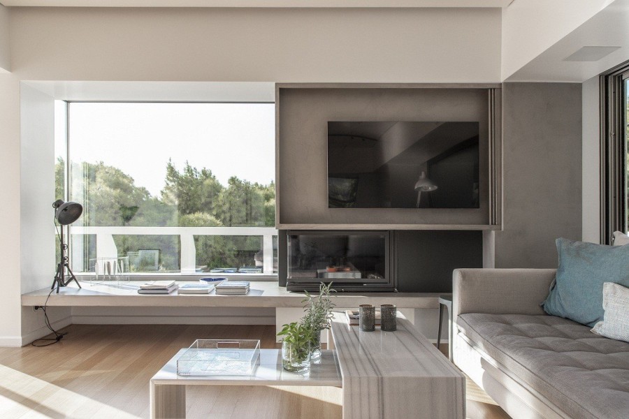 Joie de Vivre: Η αρχιτέκτονας Στέλλα Δημητριάδου μάς υποδέχεται στο σπίτι της στη Βουλιαγμένη και μιλάει για το νέο της project Synama- Φωτογραφία 3