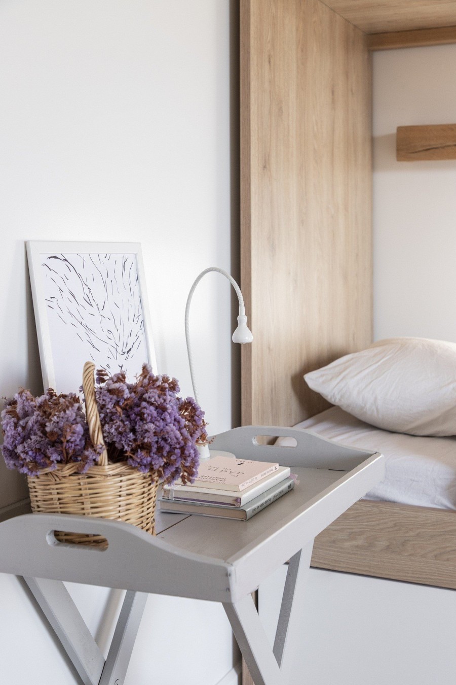 Joie de Vivre: Η αρχιτέκτονας Στέλλα Δημητριάδου μάς υποδέχεται στο σπίτι της στη Βουλιαγμένη και μιλάει για το νέο της project Synama- Φωτογραφία 8