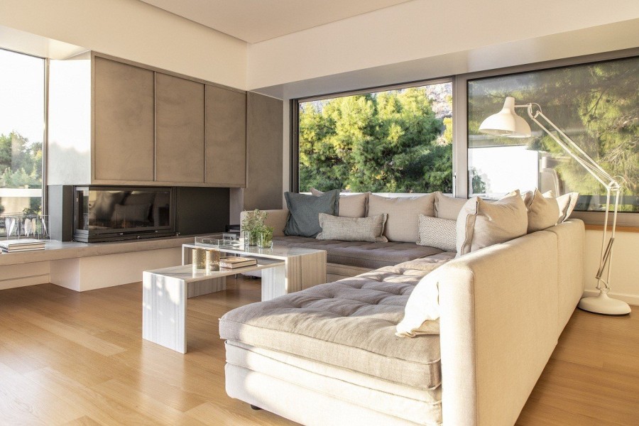 Joie de Vivre: Η αρχιτέκτονας Στέλλα Δημητριάδου μάς υποδέχεται στο σπίτι της στη Βουλιαγμένη και μιλάει για το νέο της project Synama- Φωτογραφία 21