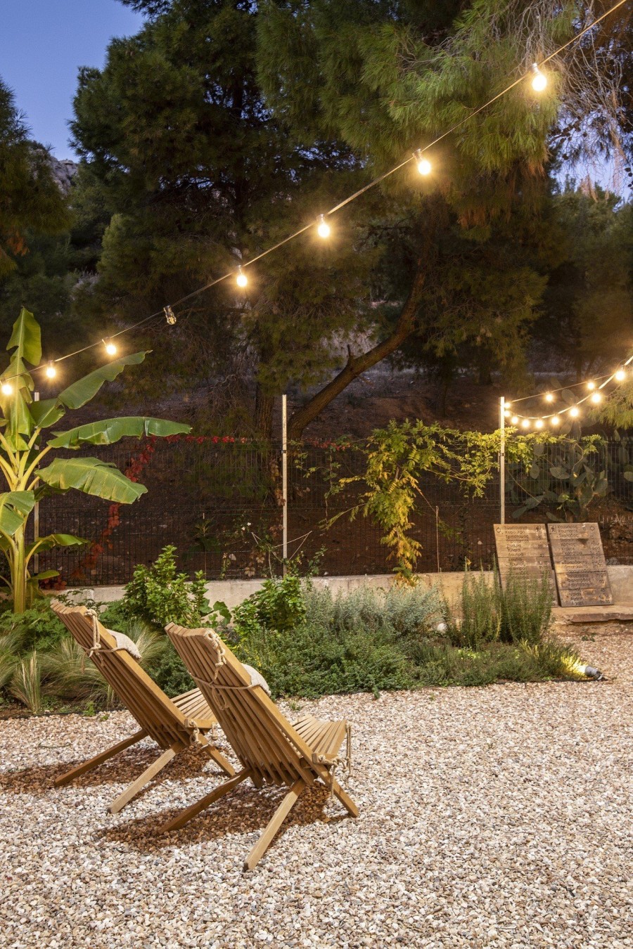 Joie de Vivre: Η αρχιτέκτονας Στέλλα Δημητριάδου μάς υποδέχεται στο σπίτι της στη Βουλιαγμένη και μιλάει για το νέο της project Synama- Φωτογραφία 25