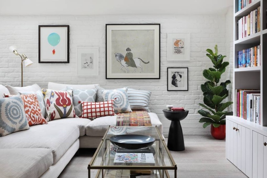 Περιηγηθείτε στο φιλόξενο διαμέρισμα μιας interior designer που αποπνέει «ζωή» κι αισιοδοξία - Φωτογραφία 2