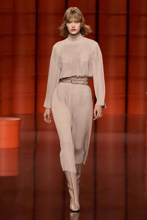 Paris Fashion Week: Οι Fall/Winter '21 συλλογές μεγάλων οίκων μας συστήνουν τις νέες τάσεις- Φωτογραφία 1