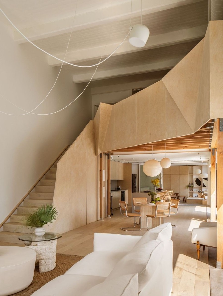 Ένα ξεχωριστό loft στο Los Angeles που αποτελεί ωδή στην ανοιξιάτικη διακόσμηση & τον σύγχρονο μινιμαλισμό- Φωτογραφία 2