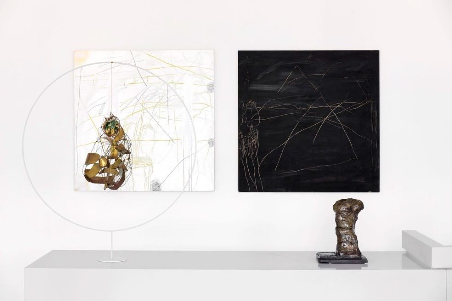 Μια εξοχική κατοικία στο Tel Aviv που ξεχωρίζει για τα πολυτελή έργα τέχνης & τον σύγχρονο μινιμαλισμό της- Φωτογραφία 1