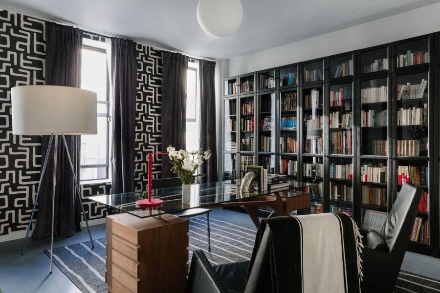 Manhattan Calling: Οι pop πινελιές συγχρονίζονται άψογα με το διαχρονικό design σε μια εντυπωσιακή κατοικία- Φωτογραφία 5